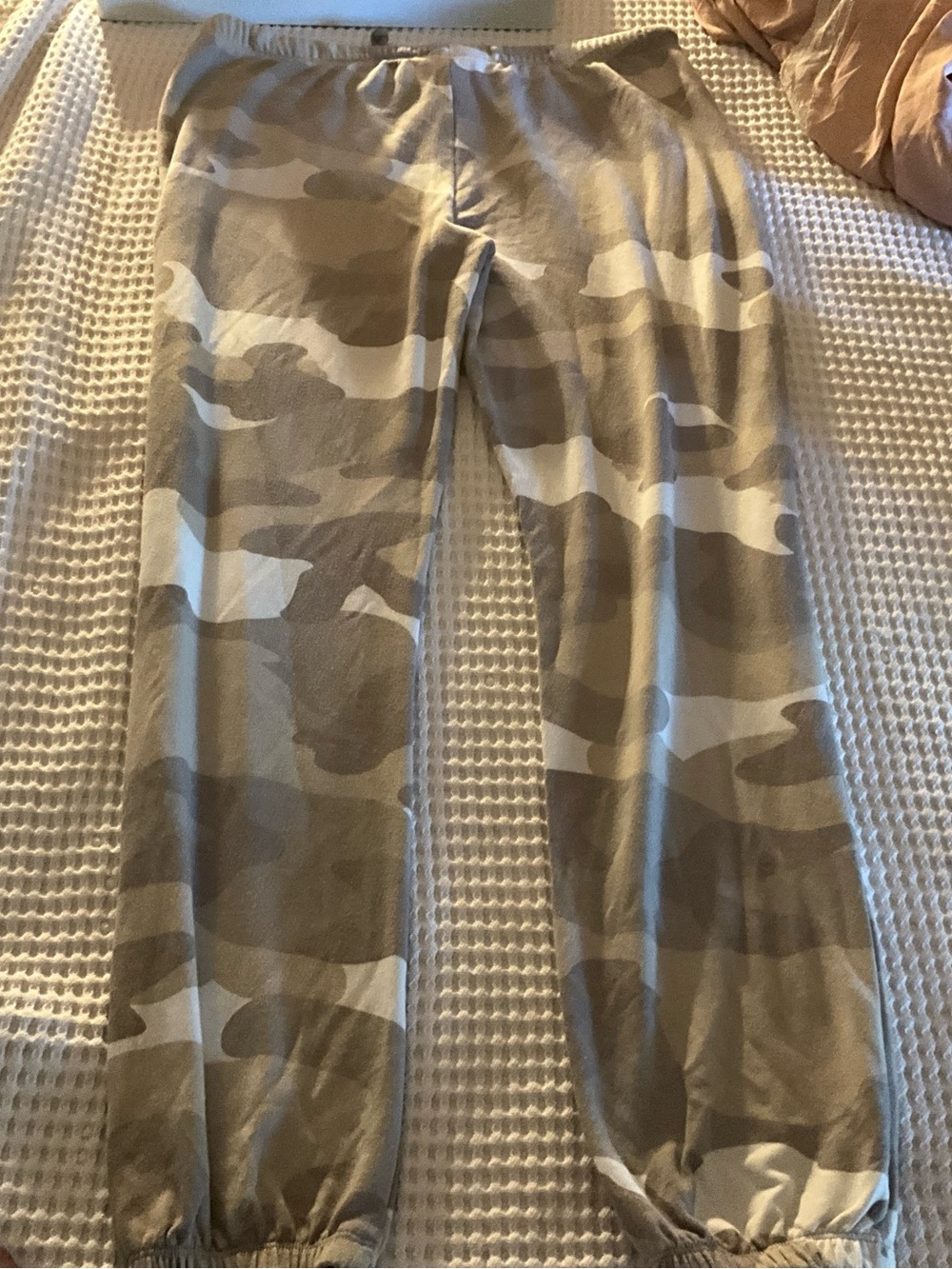 Como Vintage Light Tan Sweater Top
